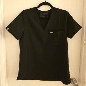 FIGS Technical Collection Scrub Top – Black – Size Small